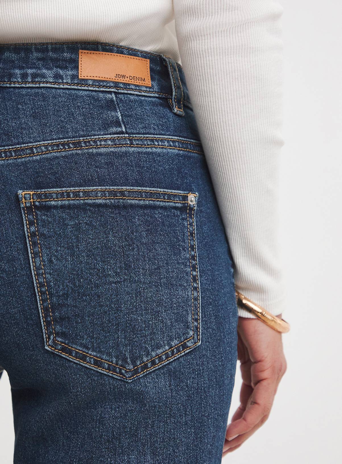 JD WILLIAMS Authentic Relaxed Straight Leg Jean 32 - Image 4